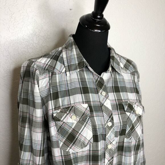 Torrid white army green plaid button down top size 0 or Large - Picture 2 of 14